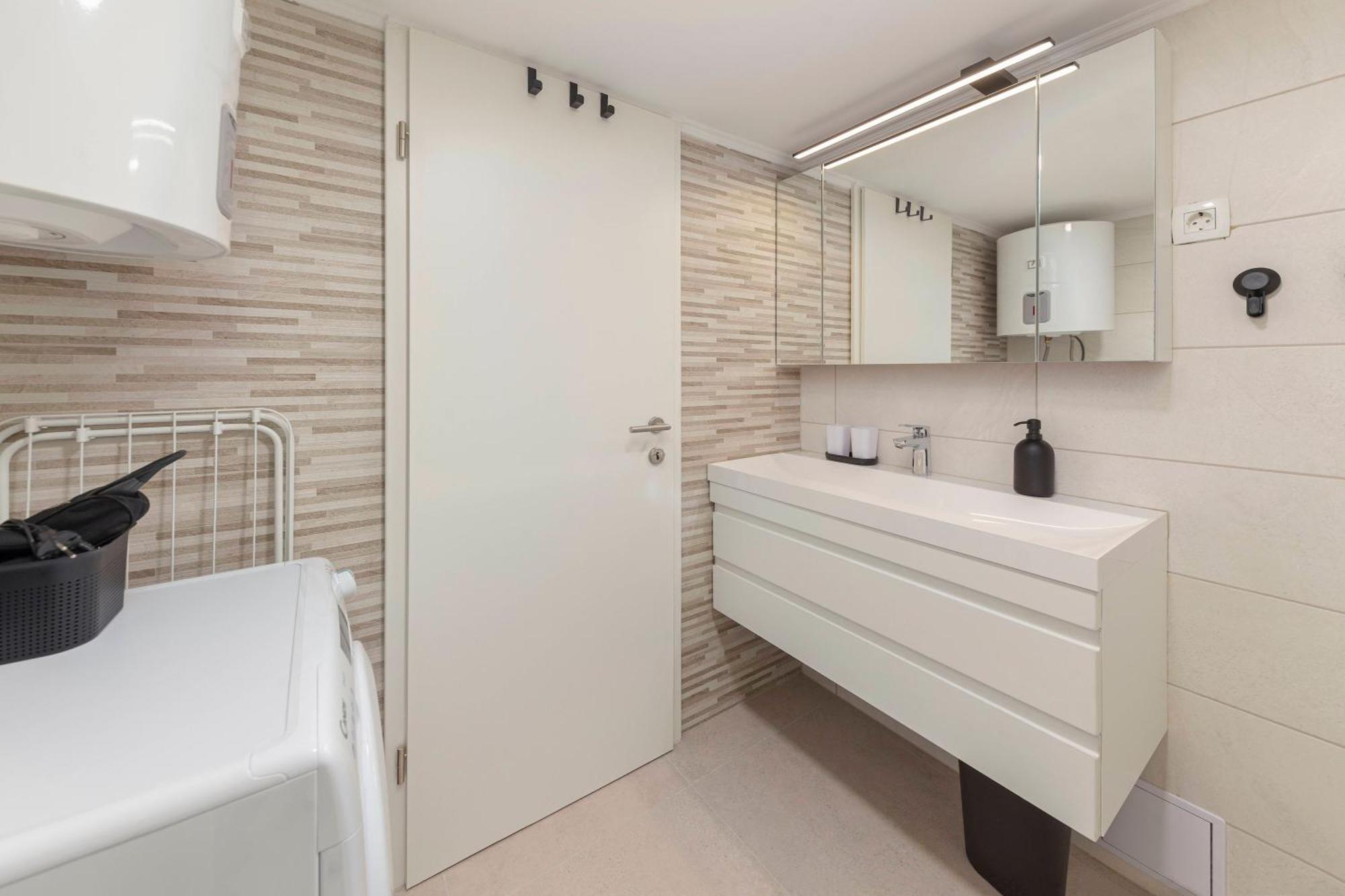 Apartment Kidi โคเปร์ ภายนอก รูปภาพ